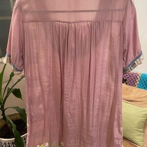 BOHO style shirt with crotchet neckline